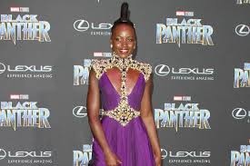 Her father, a senator, was then a visiting lecturer in political science. Lupita Nyong O Freunde Verloren