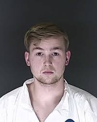 Nick Looper's Instagram, Twitter & Facebook