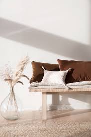 Deco Miel Ambre La Couleur De L Annee En 2020 Avec Images Idees De Design D Interieur Disposition Des Meubles