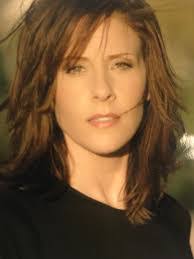 Laurel Howe's Instagram, Twitter & Facebook