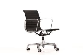 Alongside we help you get detailed information on the vital export and import fields that encompass hs codes, product description, duty, quantity, price, etc. Vitra Aluminium Chairs Ea 117 118 119