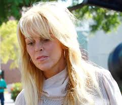 Dina Lohan: Lindsay Is 'Screwed Up' Because She Witnessed Parents' Abuse  (2013/01/08)- Tickets to Movies in Theaters, Broadway Shows, London Theatre  & More