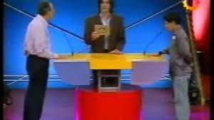 Así también llegará el ciclo de entretenimientos 100 argentinos dicen (un viejo conocido), que ahora estará conducido por el actor dario barassi. 100 Argentinos Dicen Familia Alori Oranges Tercera Parte Youtube