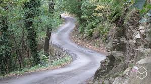 Um bonito padrão e um acabamento com franjas e nós. Klimmen In De Ardennen Deze 6 Klimmen Moet Je Gedaan Hebben