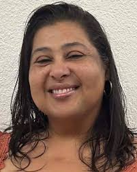 Anna Laureano's Instagram, Twitter & Facebook