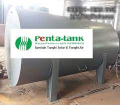 Aspal distributor 5000 liter memiliki tangki dengan kapasitas 5000 liter dan merupakan alat gelar yang harus dimiliki kontraktor jalan. Jual Tangki Solar 5000 Liter Harga Jual Jakarta Bekasi Surabaya Call Penta Tank Di Lapak Penta Tank Bukalapak