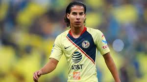 Diego lainez kissing the mvp award. El Tri News Mexican Youngster Diego Lainez A Perfect Fit For Ajax Juan Carlos Osorio Goal Com