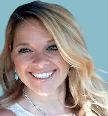 Lynne Hager's Instagram, Twitter & Facebook