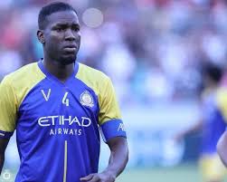 پروانه پس از تولد زیبایت. ÙˆÙƒÙŠÙ„ Ø¹Ù…Ø± Ù‡ÙˆØ³Ø§ÙˆÙŠ ÙŠ Ø«ÙŠØ± Ø§Ù„Ø¬Ø¯Ù„ ØµØ­ÙŠÙØ© Ø§Ù„Ù…ÙˆØ§Ø·Ù† Ø§Ù„Ø¥Ù„ÙƒØªØ±ÙˆÙ†ÙŠØ©