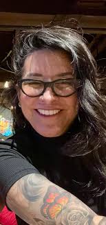 Cats with special relationship and nail care discussion