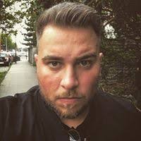 Dennis Rogowski's Instagram, Twitter & Facebook