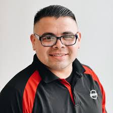 Meet the Valley Hi Nissan Staff