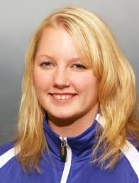 WOMEN'S ROSTER & SCHEDULE