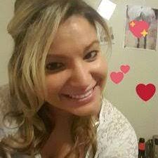 Amy Solari's Instagram, Twitter & Facebook