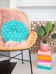 Buy tiered plant stands and get the best deals at the lowest prices on ebay! Diy Colorful Stacked Book Plant Stand A Kailo Chic Life