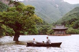 Experience jungle cruise in theaters or order it on disney+ with premier access friday! C E Un Canale Youtube Per Vedere Il Cinema Coreano Birdmen Magazine