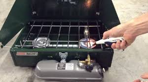 Coleman 2 burner white gas stove. Coleman Benzinebranders Camper Tools