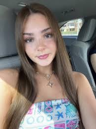 Jasmine Hicks's Instagram, Twitter & Facebook