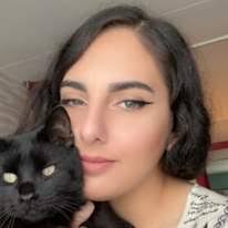 Female housemates in Springfield Hollymead, Charlotte...