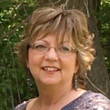 Donna Yager's Instagram, Twitter & Facebook