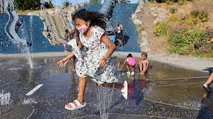 Environment canada said the weather system shattered more than 100 heat records across british columbia, alberta, yukon and northwest territories. Gkw8nuoze28l7m