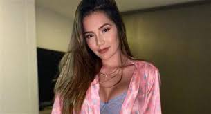 Separate tags with commas, spaces are allowed. Lina Tejeiro Conto Como Se Controla Cuando Tiene Que Hacer Escenas De Cama