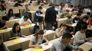 Jun 08, 2021 · esto es, el riesgo de contraer covid que tienen los maestros al concurrir a dar clases presenciales. Coronavirus El Ministro De Universidades Asume El Fin De Las Clases Presenciales As Com