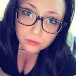 Miranda Doucet's Instagram, Twitter & Facebook