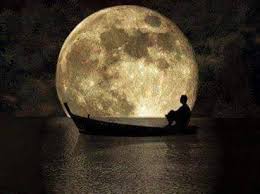 Thuyền Không Bến added a new photo ...