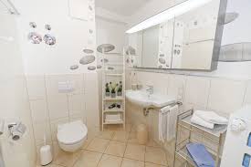 Adressen von firmen zum suchwort badezimmer aus cuxhaven mit stadtplan, von gock haustechnik gmbh bis kay klingbeil. Ferienwohnung Cuxhaven 20 Ferienwohnungen An Der Nordsee Cuxhaven Und Burhave