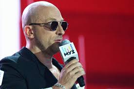 Эх, а ведь он пытался. Stanu Pervym V Rejtinge Nagiev Budet Vesti Ceremoniyu Premii Muz Tv