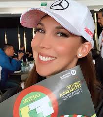 28 de Marzo, para mí es una fecha muy significativa, porque el 28 es el  número de mi hija mayor y Marzo el mes de mi hija menor y juntos suman el