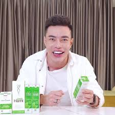 Cửa hàng của vợ lê dương bảo lâm bị phạt vì bán nước hoa giả. Le DÆ°Æ¡ng Báº£o Lam Chia Sáº» Bi Quyáº¿t Giáº£m Can 0898 555 362 Home Facebook