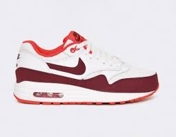 Nike Air Max 1 Wmns Blanc Bordeaux Livraison Gratuite En France Nike Best Sneakers Sneakers