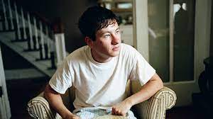 Se nel suo precedente lavoro, the lobster, yorgos lanthimos aveva lasciato un margine grottesco per qualche amaro sorriso, ne il sacrificio del cervo sacro la narrazione angosciosa ed enigmatica non concede nemmeno un attimo di tregua. Cannes 70 Il Sacrificio Del Cervo Sacro Gerundiopresente
