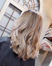 die dauerwelle ist zuruck kleine locken mit viel volumen wie in den 80ern sind allerdings ou kurze haare dauerwelle leichte dauerwelle kurze haare dauerwelle