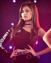 This page is all about twice's cutest member sana! Instagram ä¸ç Minatozaki Sana That S Outfit Minatozaki Sana Kpop Girls Twice Sana