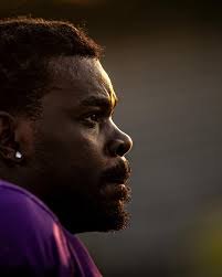 When the sun sets in Vienna… 🌅💜 #PurpleReign #WeWork #ViennaVikings 📸  @hjirgalphotography