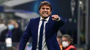 Antonio conte is reportedly set to leave inter milan within the next 48 hours with the fiery italian understood to be angry with the club's financial restrictions this summer window. Video Donezk Statt Gladbach Inter Trainer Antonio Conte Mit Kuriosem Fauxpas Goal Com
