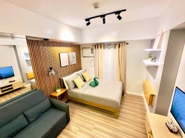 Modern Studio in IT Park | Pool + Self Check-In - Apartments for ...