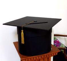 Graduation End Of School Party Ideas Photo 5 Of 6 Diy Graduation Cap Graduation Diy Graduation Card Boxes