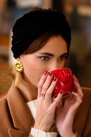 REVERSIBLE BLACK VELVET HEADBAND