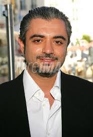 Sara Halawani's Instagram, Twitter & Facebook