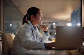 Best Tech Jobs in Healthcare: Top Careers to Consider