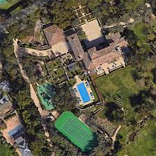 The royal couple were due to get the keys to frogmore cottage. Prince Harry And Meghan Markle S House In Montecito Ca Google Maps 2