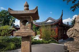 Seit 2011 steigt die zahl derjenigen, die ihre ehe im chinesischen garten schließen. Grosster Chinesischer Garten Deutschlands In Weissensee Reiseziele Deutschland