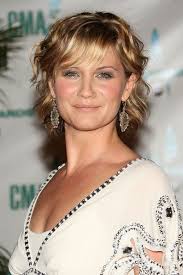 Short Wavy Hair Jennifer Nettles Jennifer Nettles Hair Short Wavy Hair Jennifer Nettles