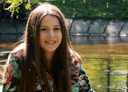 Nic dziwnego, że młoda wokalistka uświetni konkurs swoją obecnością. Junior Eurovision 2018 Roksana Wegiel For Poland Eurowizja Org Najwiecej O Eurowizji