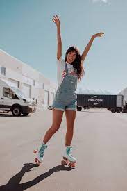 Survive Self Distancing In Style Roller Skating Outfits Roller Skate Shoes Roller Skates Vintage