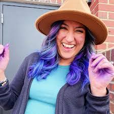 Iris Moon's Instagram, Twitter & Facebook